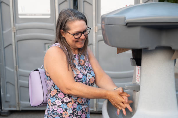 Portable Toilet Options We Offer in Barrington, IL